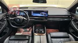 بي ام دبليو الفئة 5